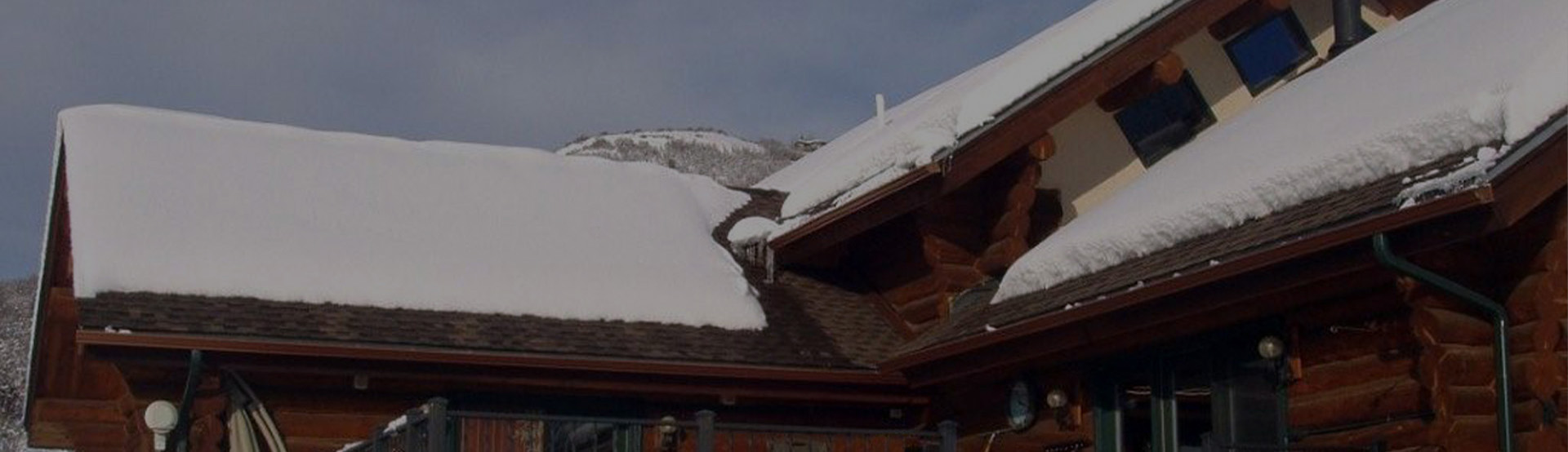 Roof de-icing system benefits banner