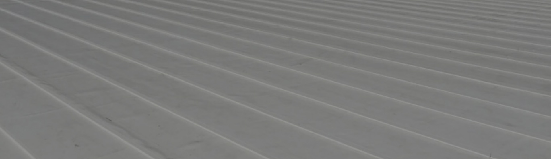 Roof de-icing for membrane roofs banner