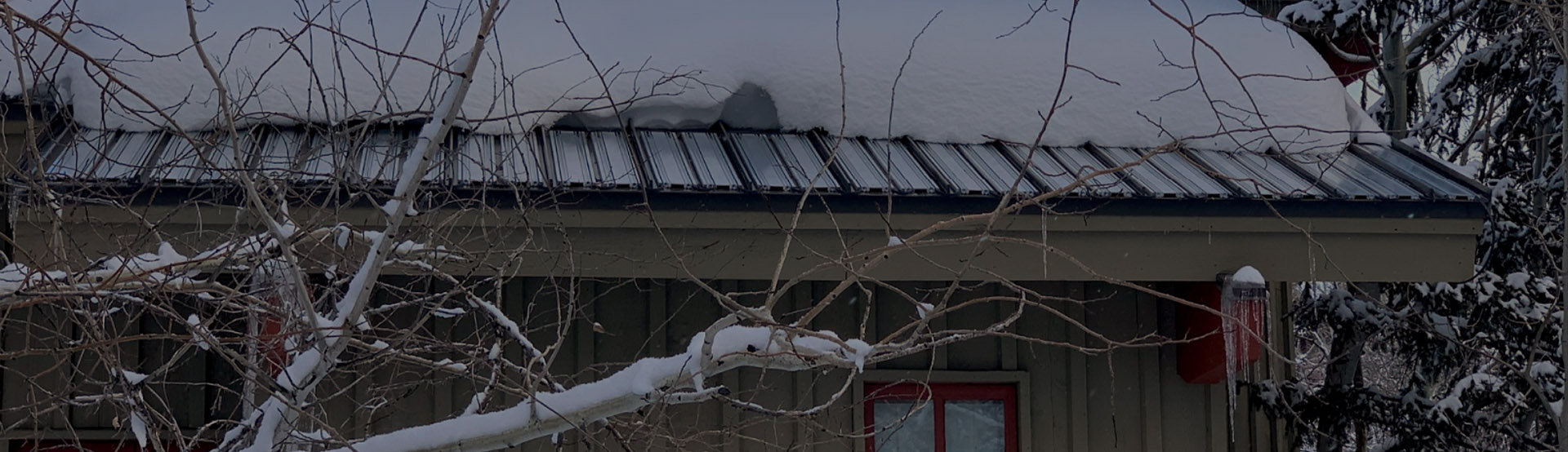 Roof de-icing panels banner